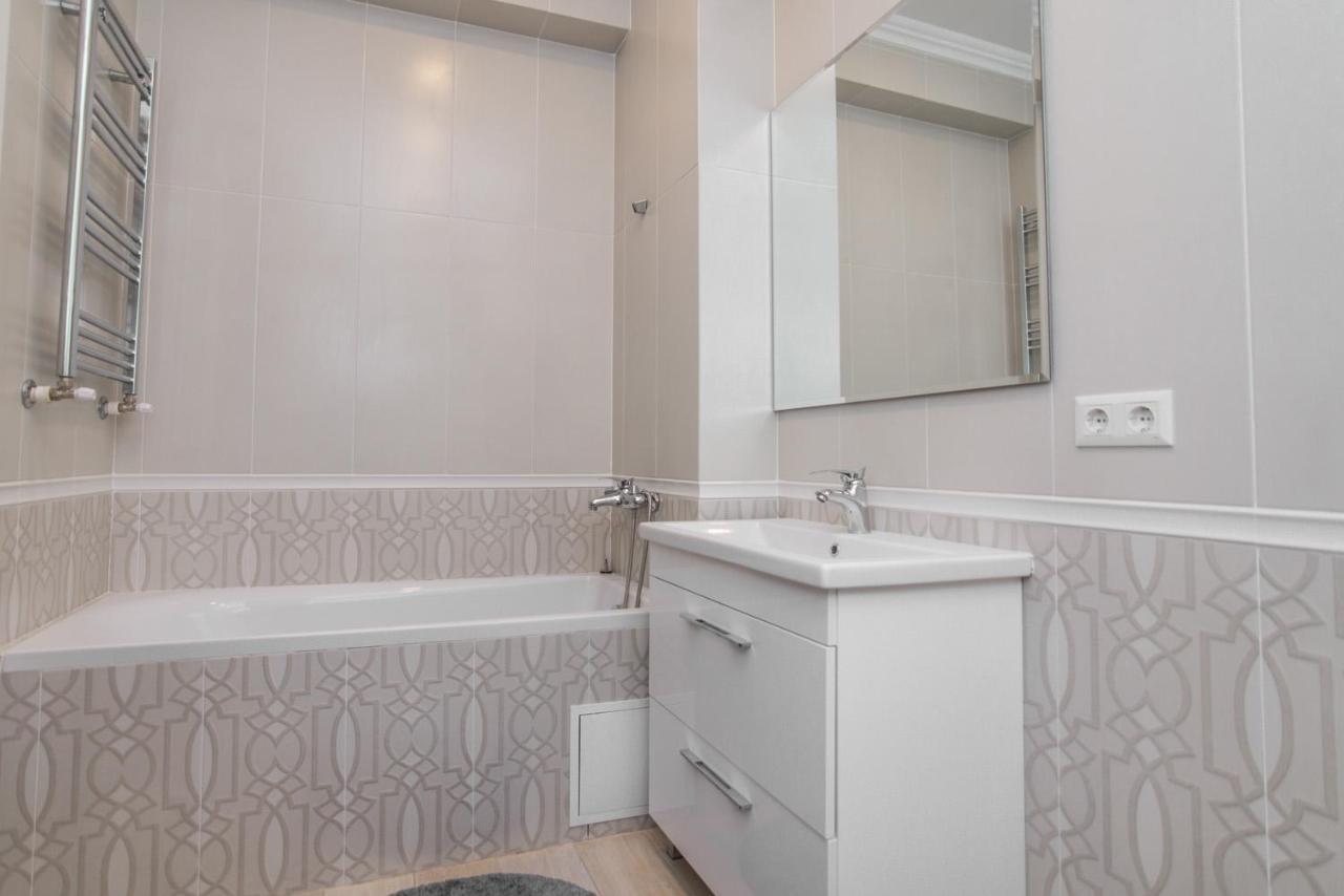 Luxury Best Grand New Apartaments Ultra Central Chisinau Exterior photo
