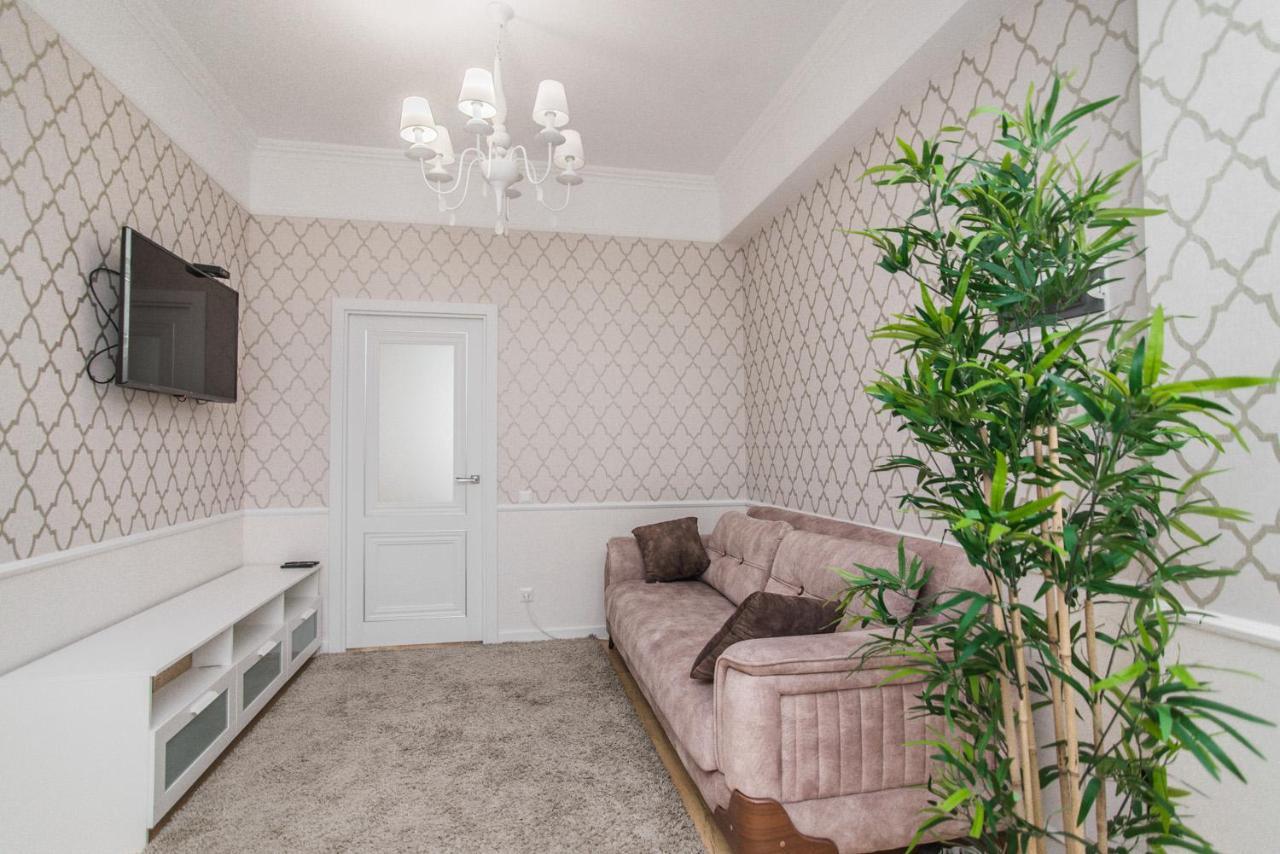 Luxury Best Grand New Apartaments Ultra Central Chisinau Exterior photo