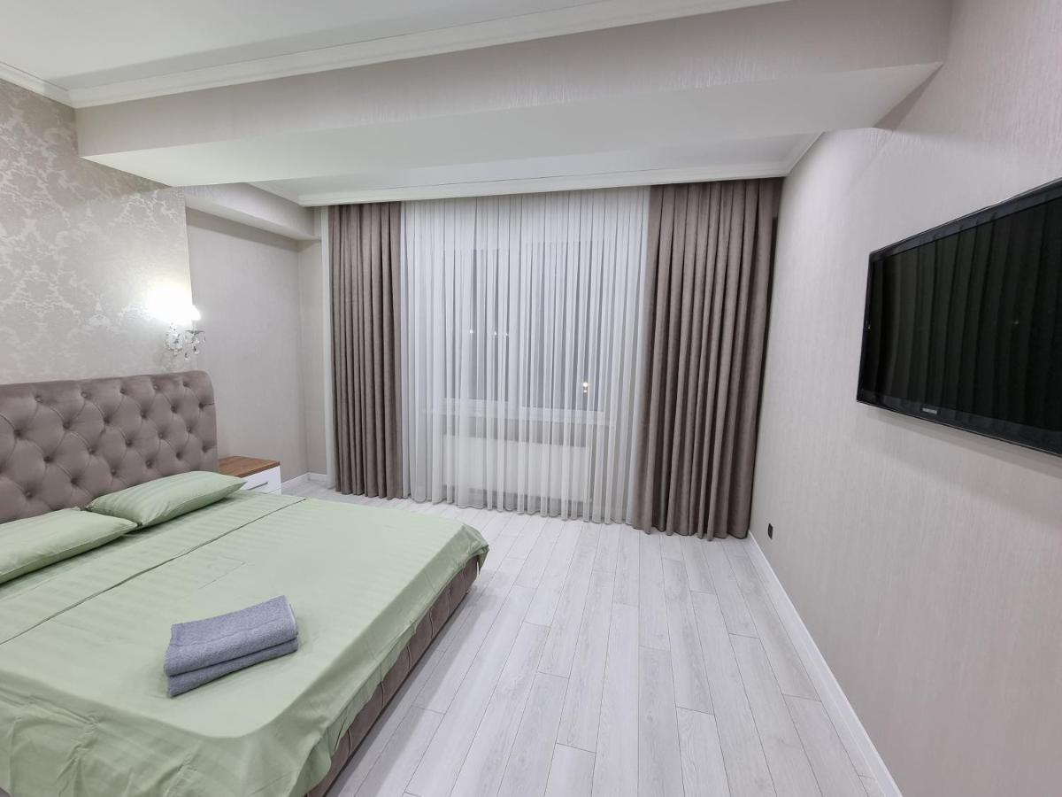 Luxury Best Grand New Apartaments Ultra Central Chisinau Exterior photo