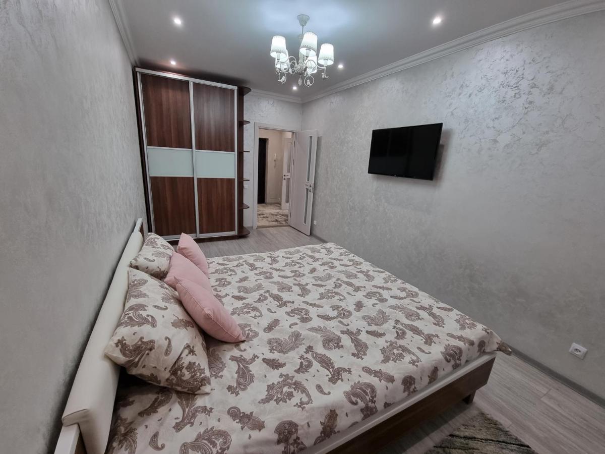 Luxury Best Grand New Apartaments Ultra Central Chisinau Exterior photo