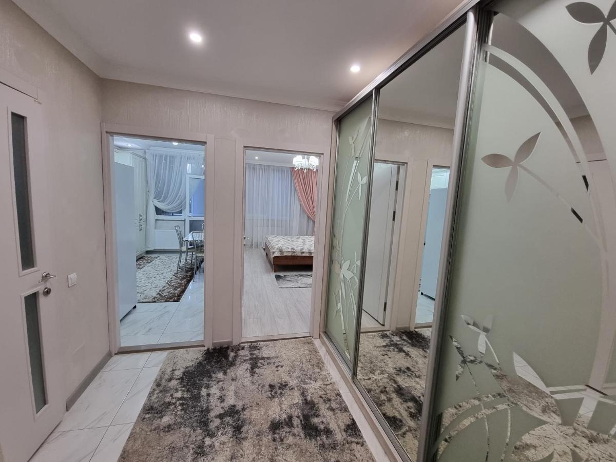 Luxury Best Grand New Apartaments Ultra Central Chisinau Exterior photo